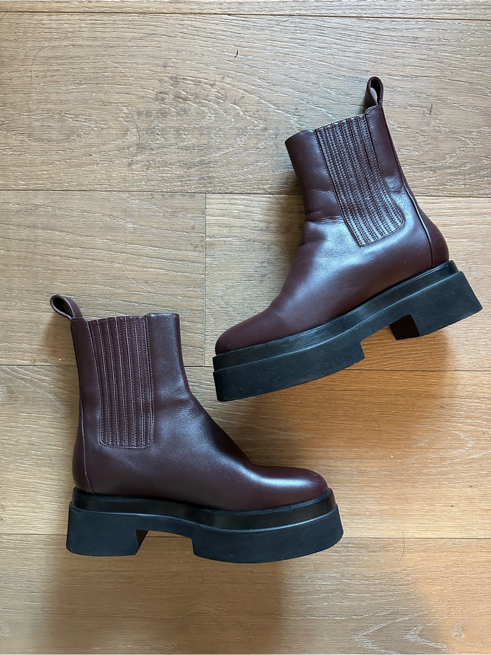 Tamara Mellon Clash Chelsea boots